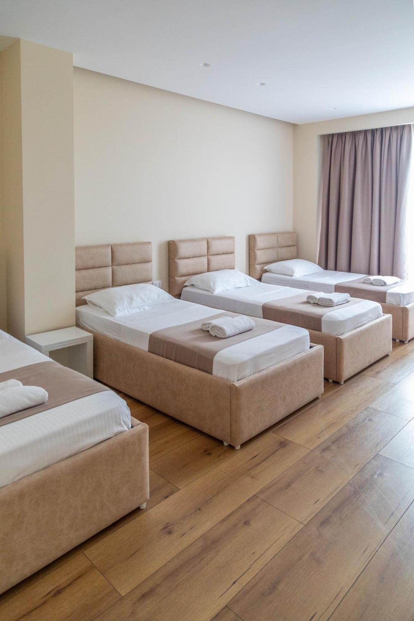 Te Aldo Hotel Kuraten Zewnętrze zdjęcie